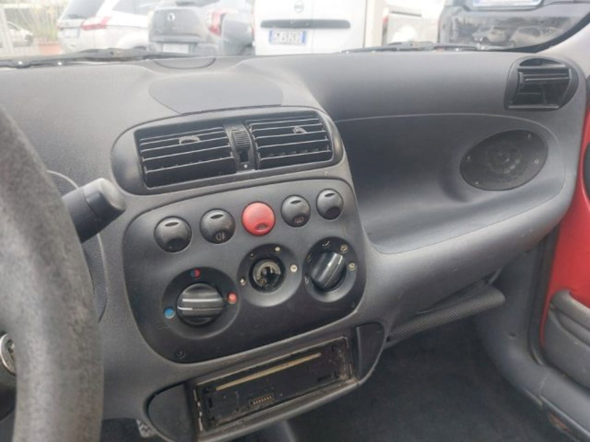 Fiat Seicento 1.1i cat (7)