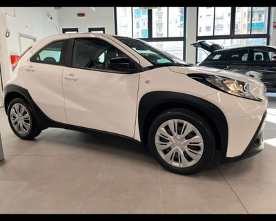 Toyota Aygo X 1.0 VVT-i 72 CV 5 porte Limited Air (4)