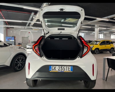 Toyota Aygo X 1.0 VVT-i 72 CV 5 porte Limited Air (9)