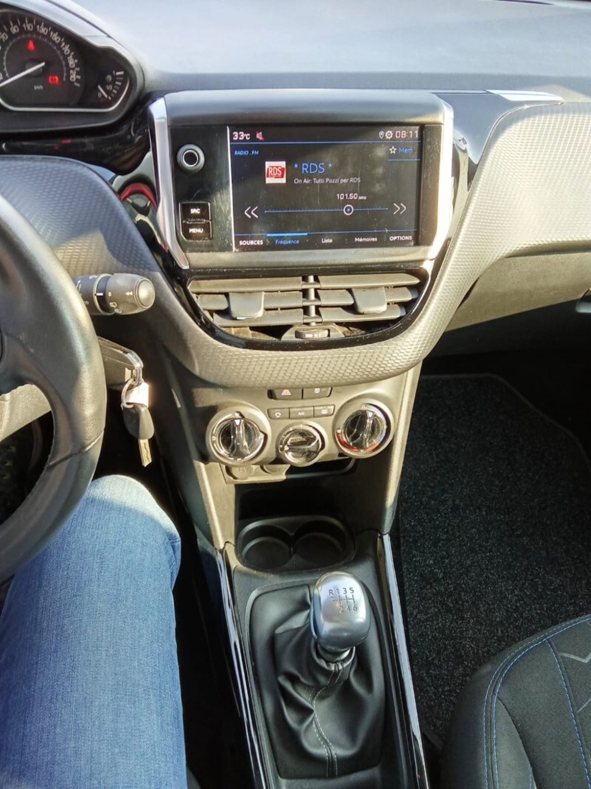 Peugeot 2008 Turbo 110 S&S Signature (17)
