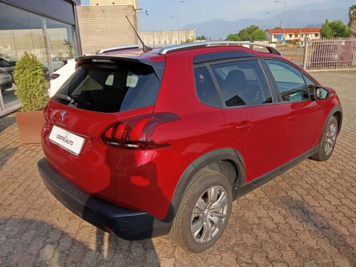 Peugeot 2008 Turbo 110 S&S Signature (3)
