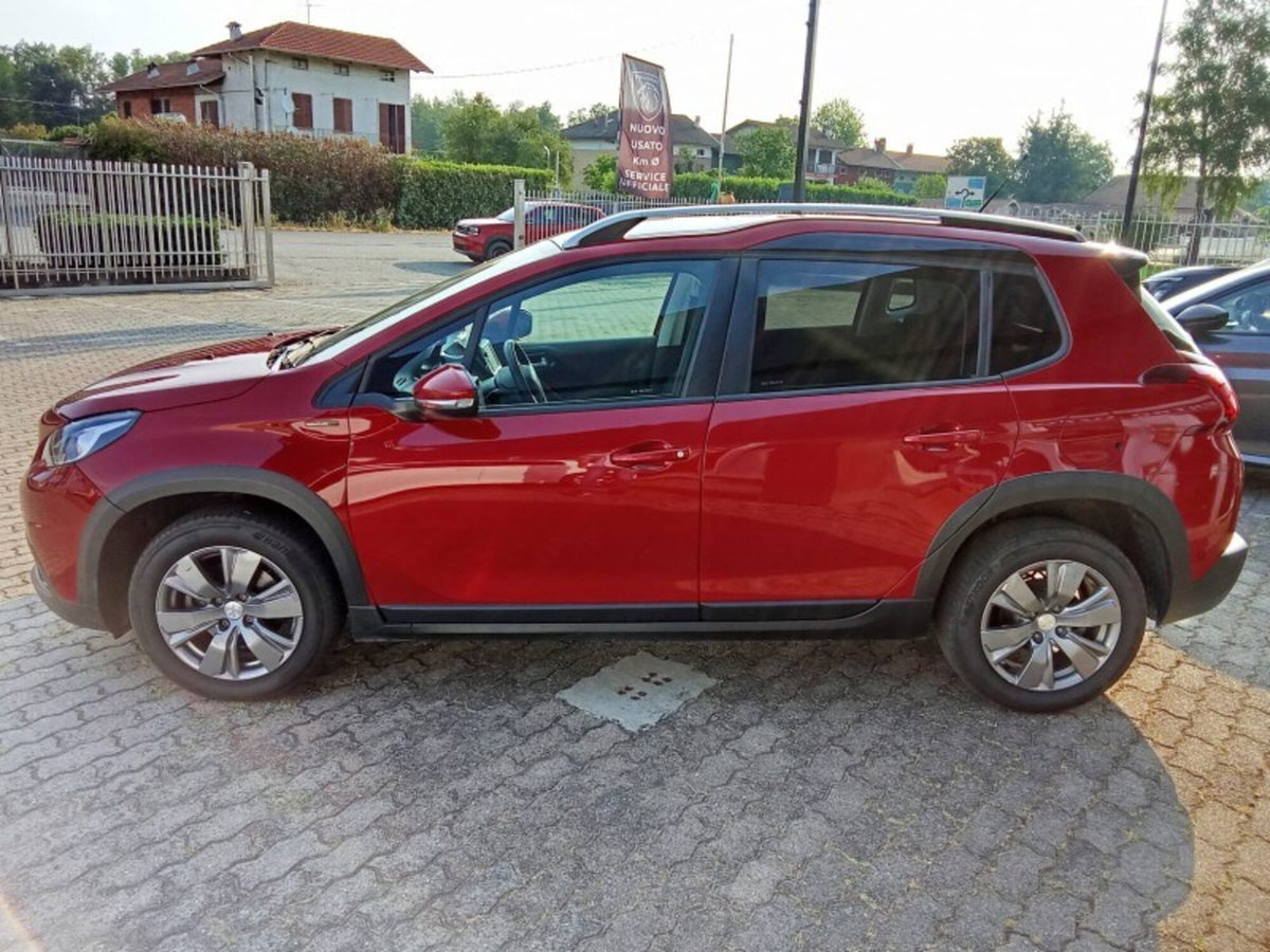 Peugeot 2008 Turbo 110 S&S Signature (6)