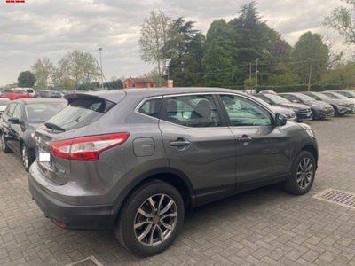 Nissan Qashqai 1.5 dCi Business (2)