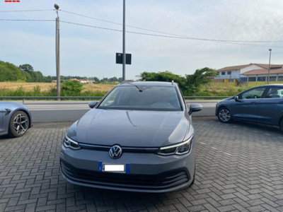 Volkswagen Golf Variant 2.0 TDI SCR DSG Life (2)