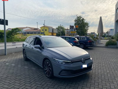 Volkswagen Golf Variant 2.0 TDI SCR DSG Life (3)