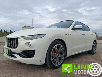 Maserati Levante Levante V6 430 CV AWD S (17)