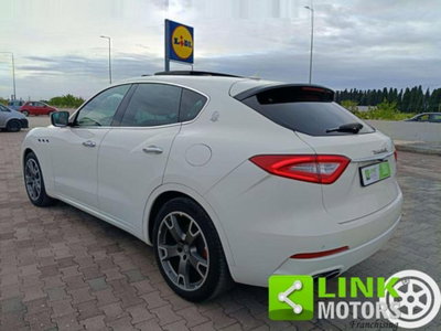 Maserati Levante Levante V6 430 CV AWD S (5)