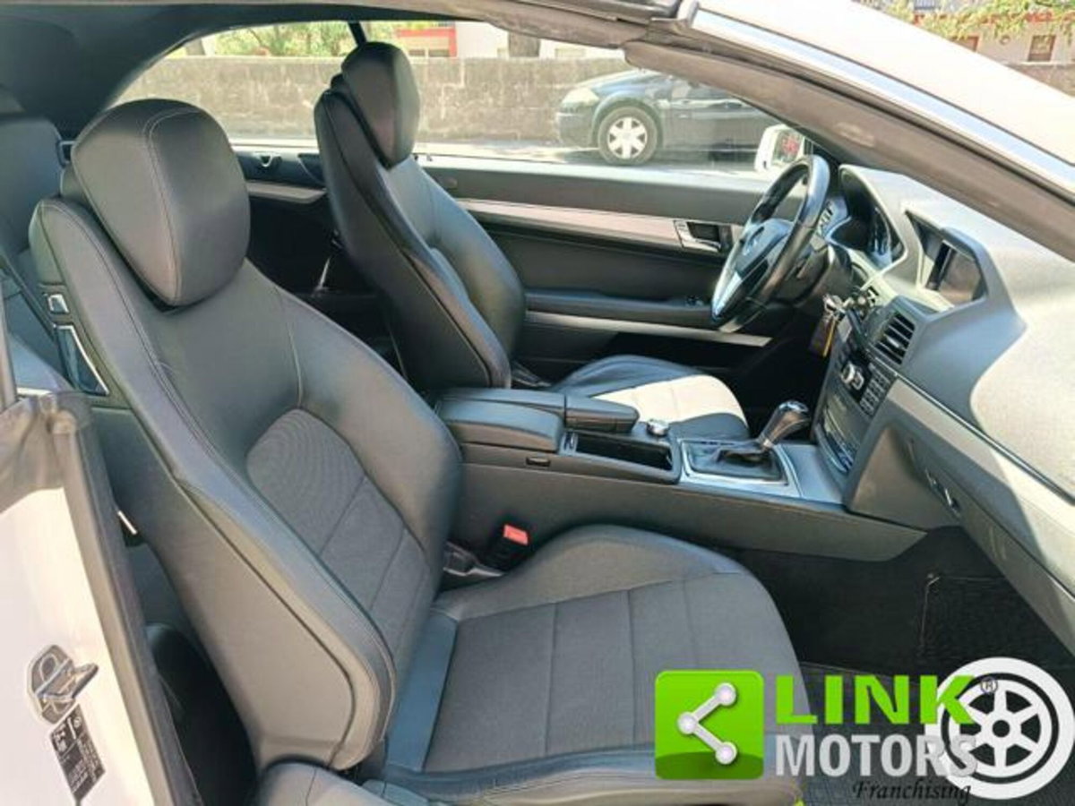Mercedes-Benz Classe E Cabrio 220 CDI Cabrio BlueEFFICIENCY (18)