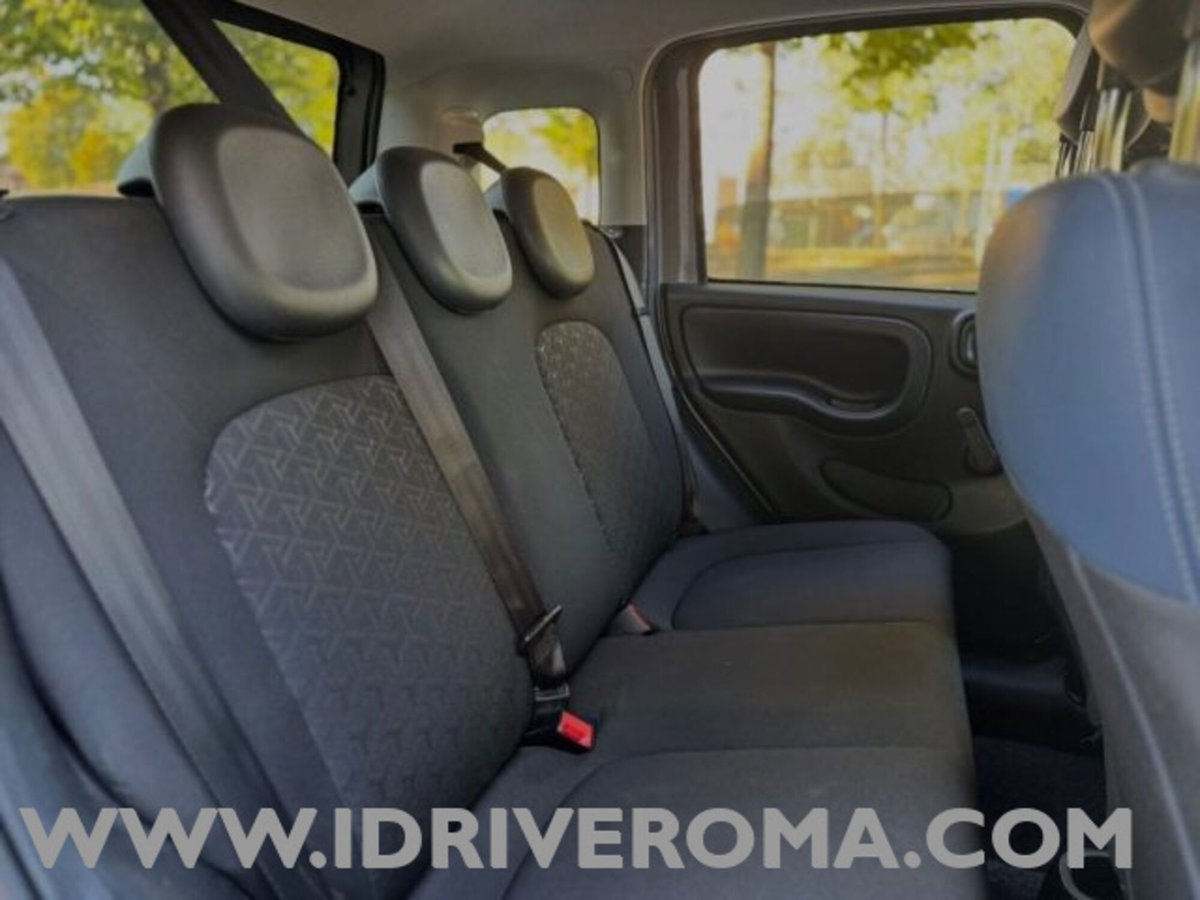 Fiat Panda 1.0 FireFly S&S Hybrid City Cross (12)