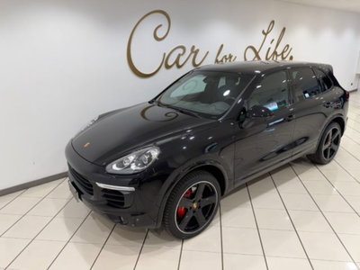 Porsche Cayenne 3.0 Diesel Platinum Edition (2)