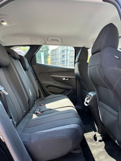 Peugeot 3008 BlueHDi 130 S&S EAT8 Active Pack (10)