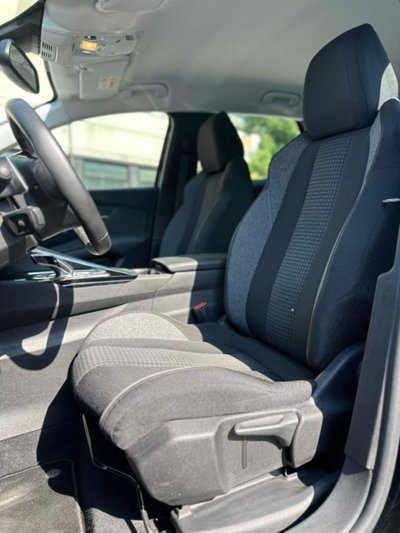 Peugeot 3008 BlueHDi 130 S&S EAT8 Active Pack (7)
