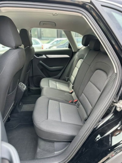 Audi Q3 2.0 TDI 150 CV Business (14)