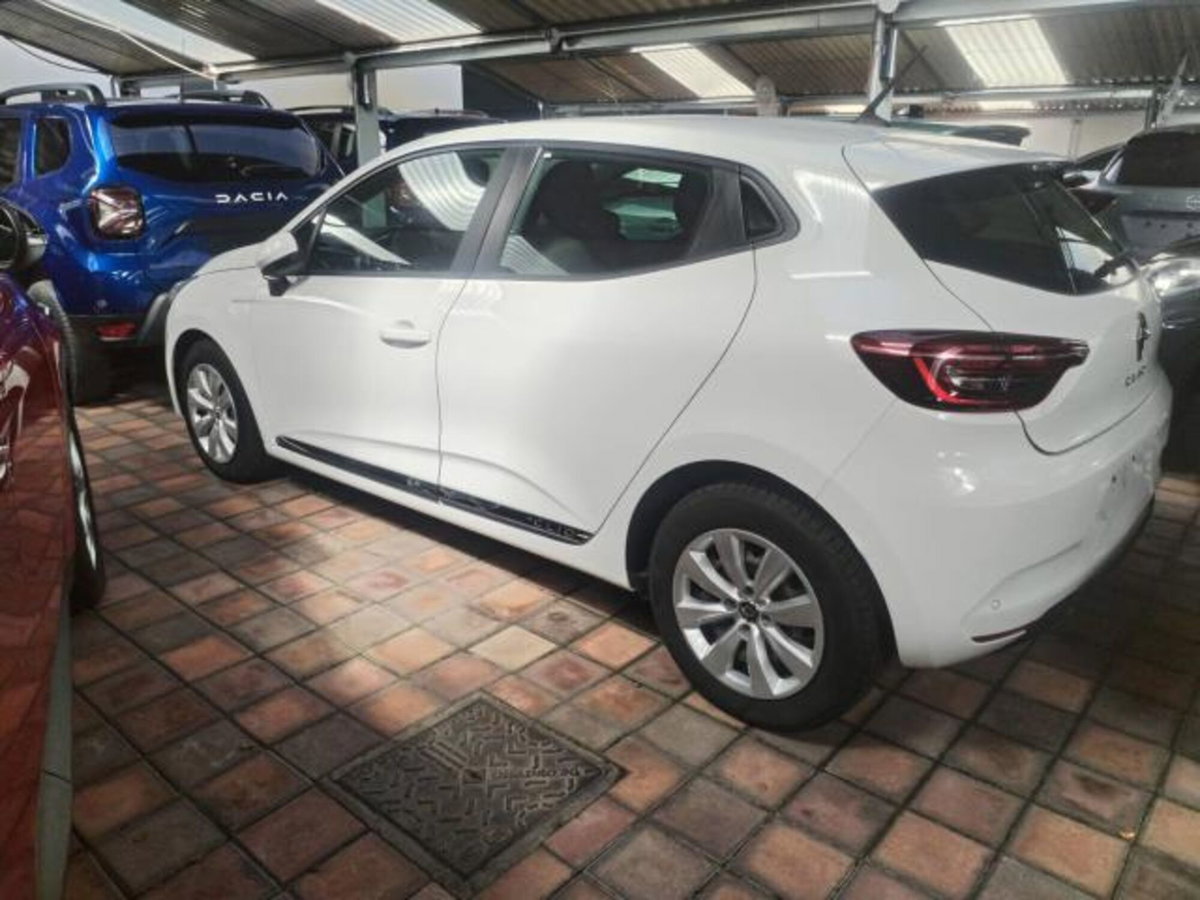 Renault Clio Blue dCi 115 CV 5 porte Zen (3)