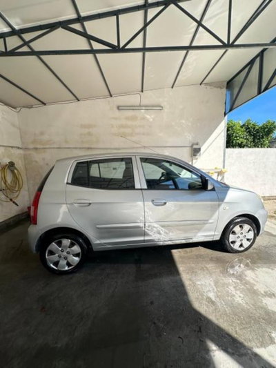 Kia Picanto 1.1 12V LX Light (2)