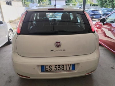 Fiat Punto 1.3 MJT II 75 CV 3 porte Lounge (4)