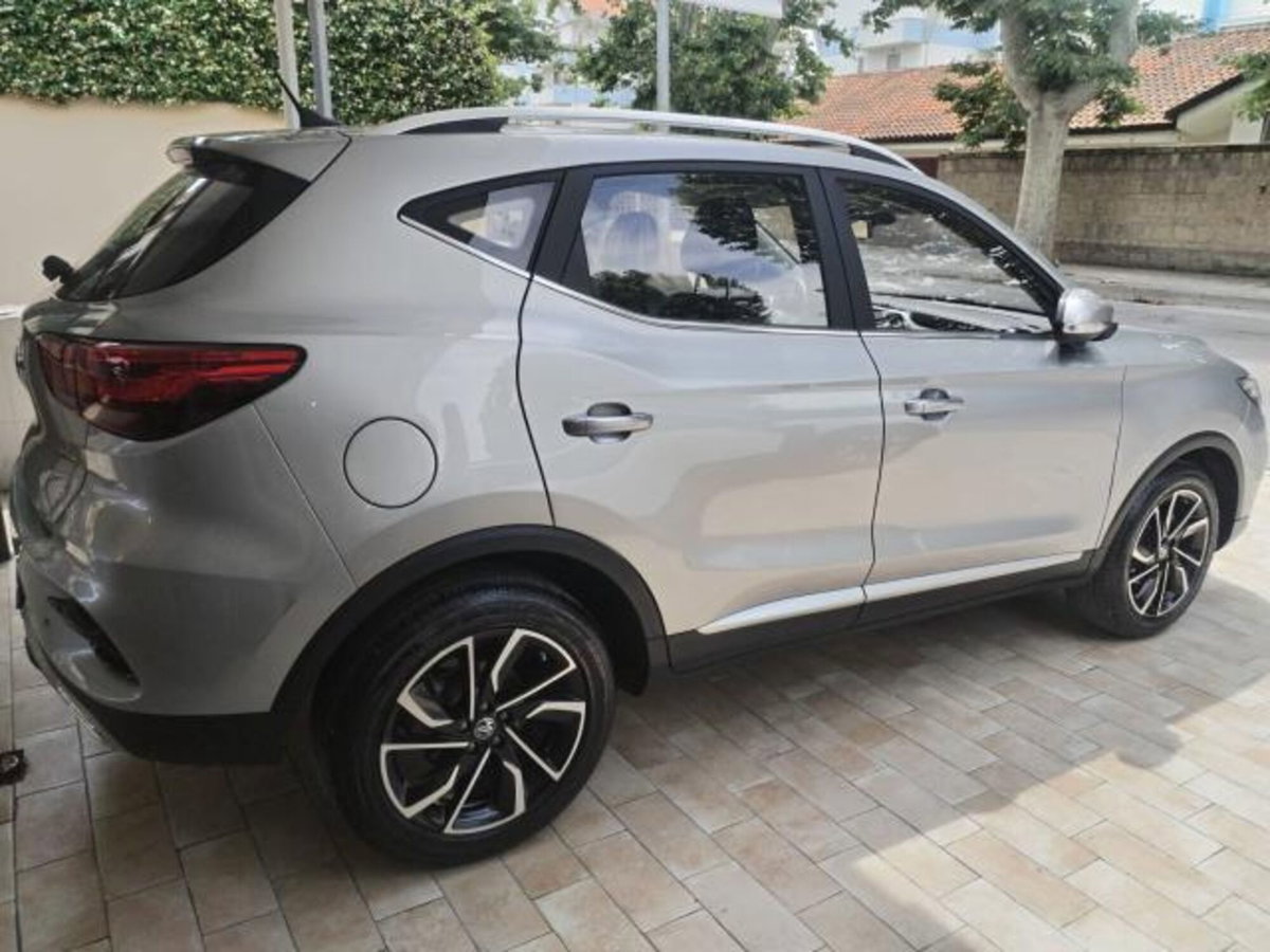 Mg ZS ZS 1.5 Luxury (5)