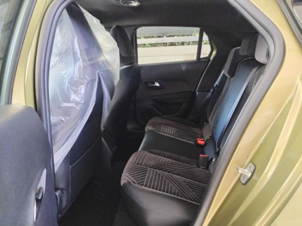 Lancia Ypsilon 1.2 mhev LX 110cv e-dct (10)