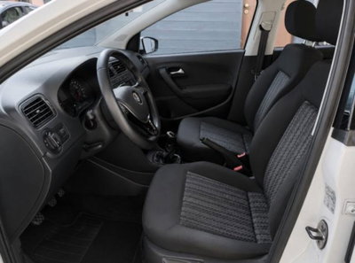 Volkswagen Polo 1.2 3p. Trendline (9)