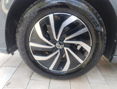 Volkswagen Polo 1.0 tsi Life 95cv (15)