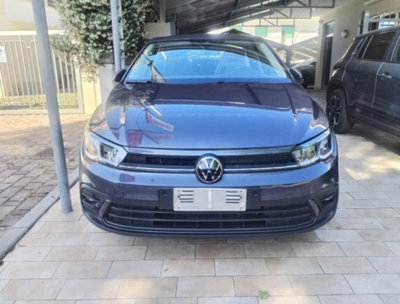 Volkswagen Polo 1.0 tsi Life 95cv (16)
