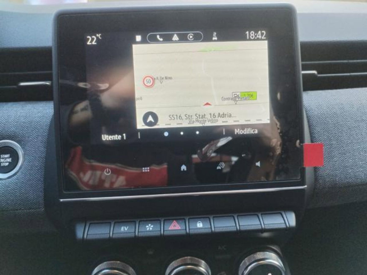 Renault Clio Full Hybrid E-Tech 145 CV 5 porte Techno (15)
