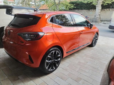 Renault Clio Full Hybrid E-Tech 145 CV 5 porte Techno (3)
