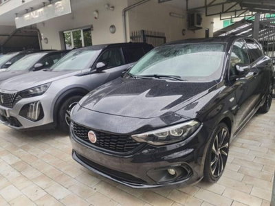 Fiat Tipo Tipo 1.6 Mjt S&S 5 porte S-Design usata