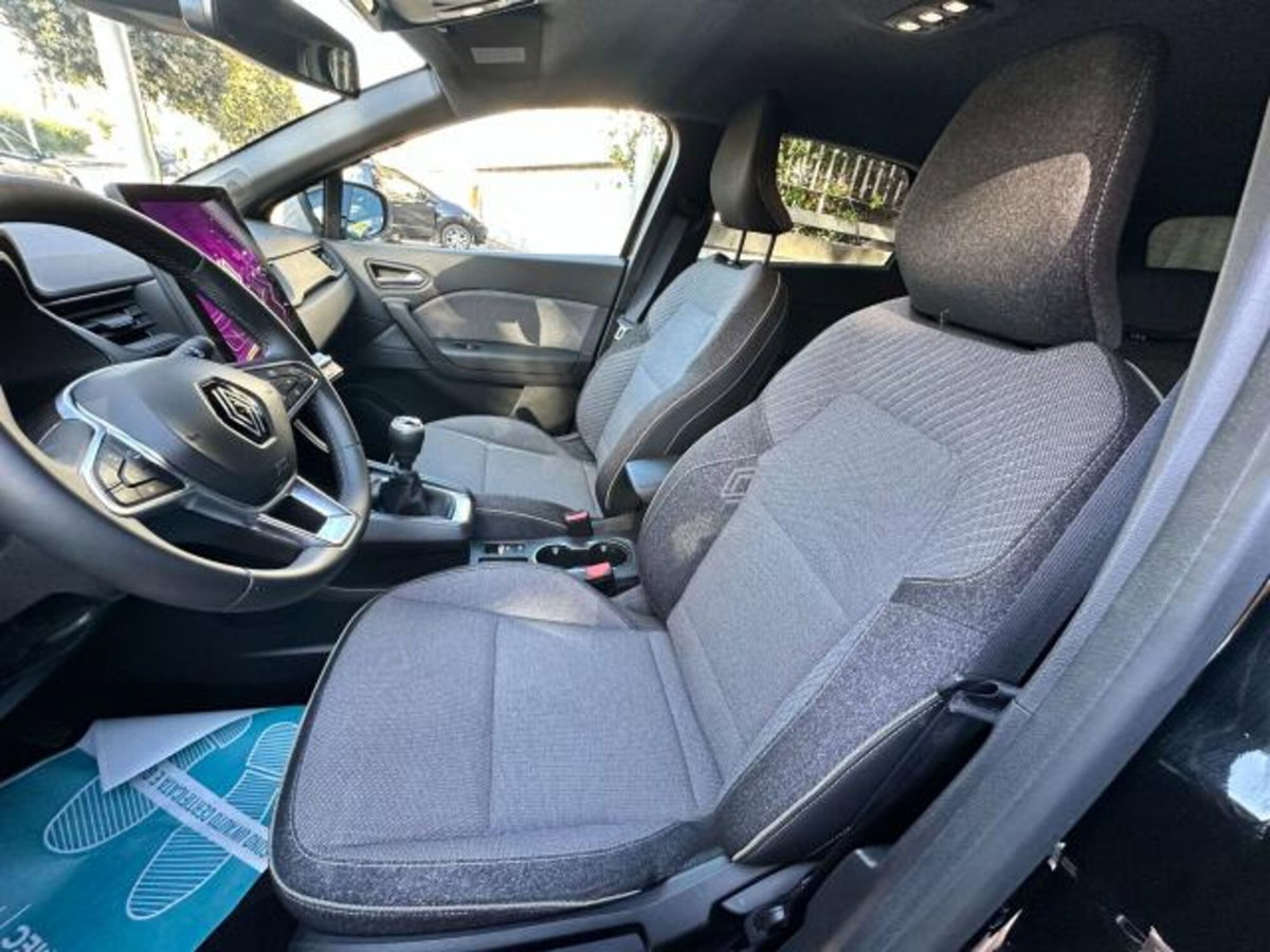 Renault Captur TCe 90 CV Techno (16)