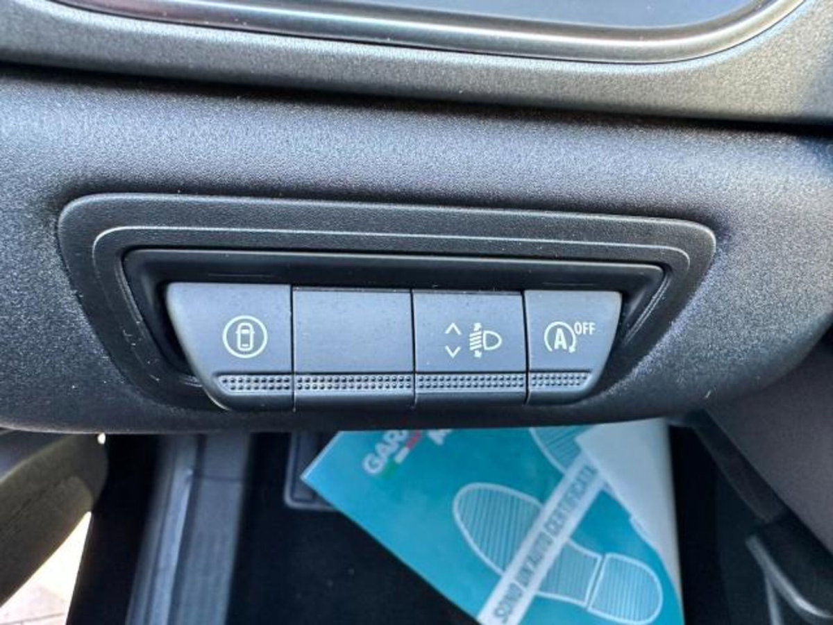 Renault Captur TCe 90 CV Techno (18)