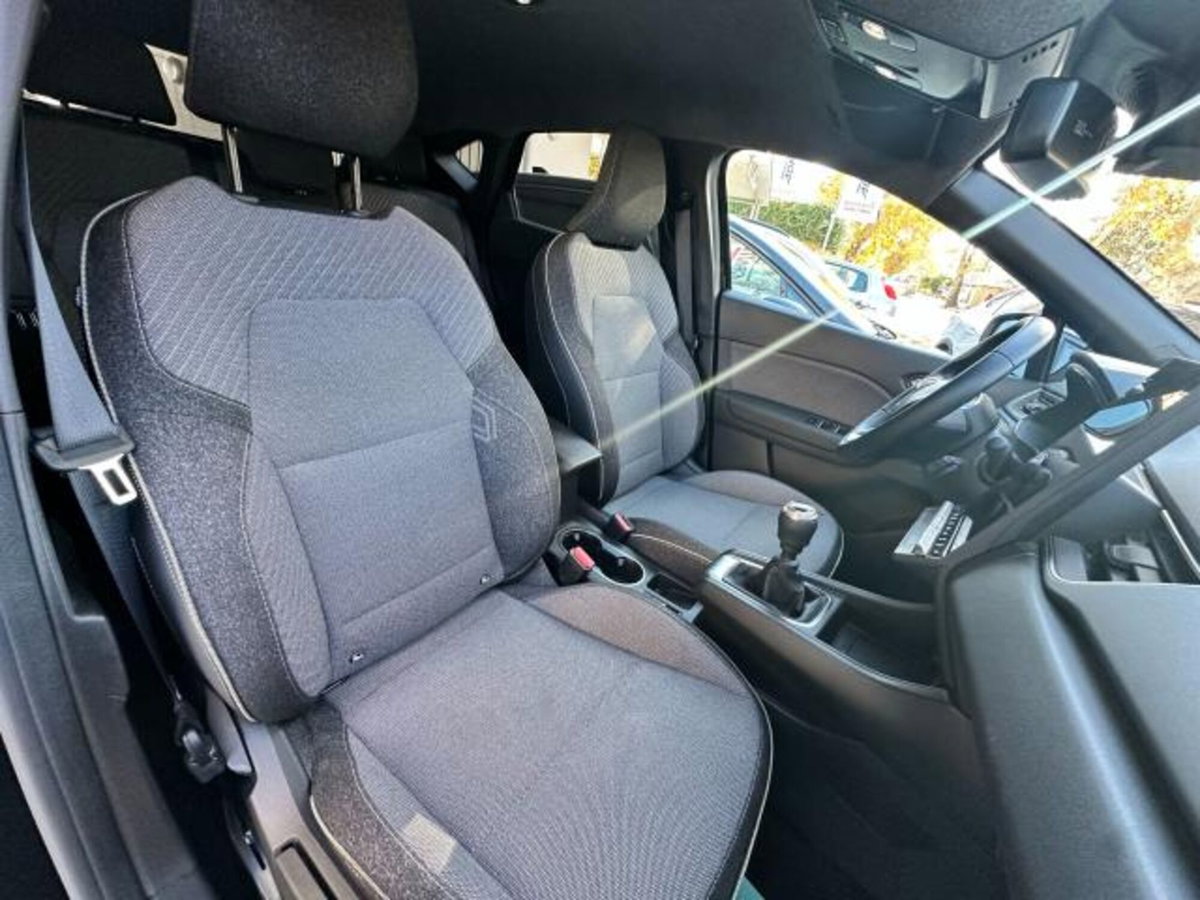 Renault Captur TCe 90 CV Techno (5)