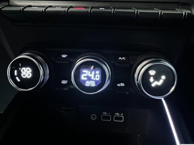 Renault Clio TCe 90 CV 5 porte Techno (10)