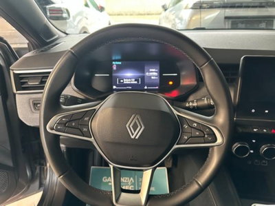 Renault Clio TCe 90 CV 5 porte Techno (9)