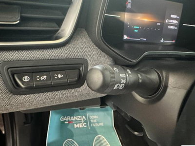 Renault Clio TCe 90 CV 5 porte Techno (14)
