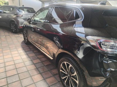 Renault Clio TCe 90 CV 5 porte Techno (5)
