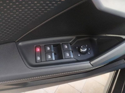 Audi A3 Sportback 35 TFSI S line edition (14)