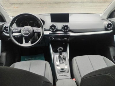 Audi Q2 Q2 30 TDI S tronic Identity Black (9)