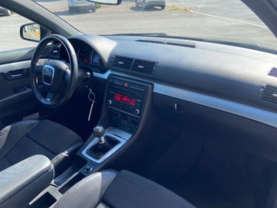Audi A4 Avant 2.0 TDI 170CV F.AP. (13)