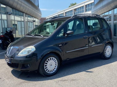 Lancia Musa Multijet 16V Oro (3)