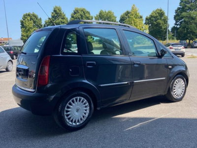 Lancia Musa Multijet 16V Oro (5)
