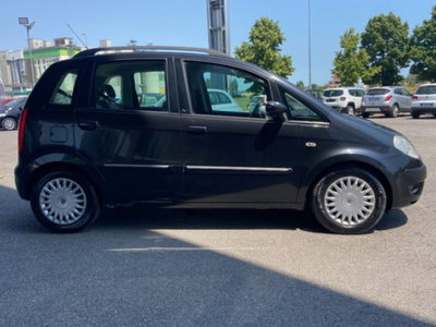 Lancia Musa Multijet 16V Oro (7)