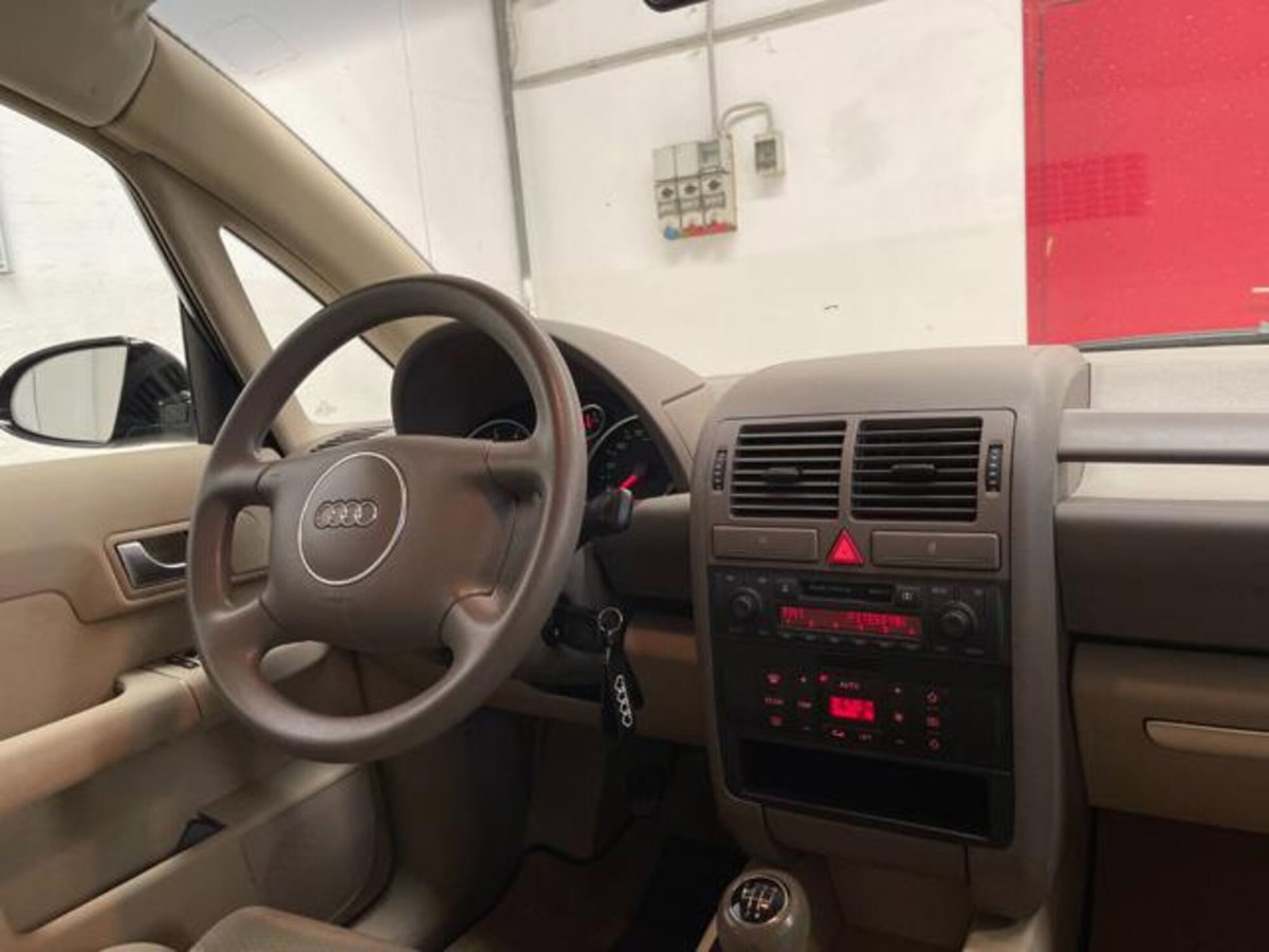 Audi A2 1.4 16V Top (17)