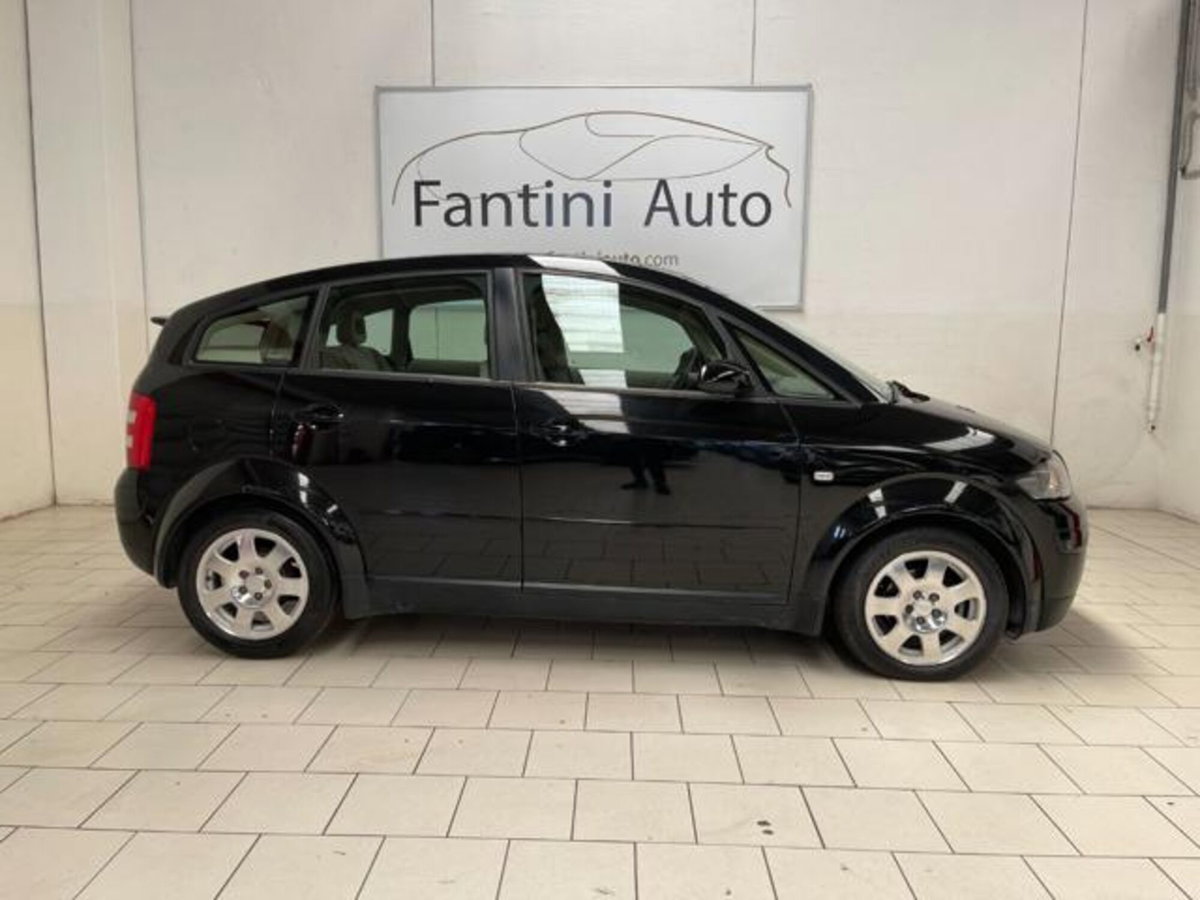 Audi A2 1.4 16V Top (2)