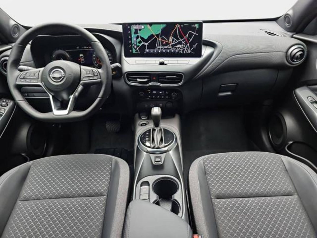 Nissan Juke 1.6 hev N-Connecta (11)