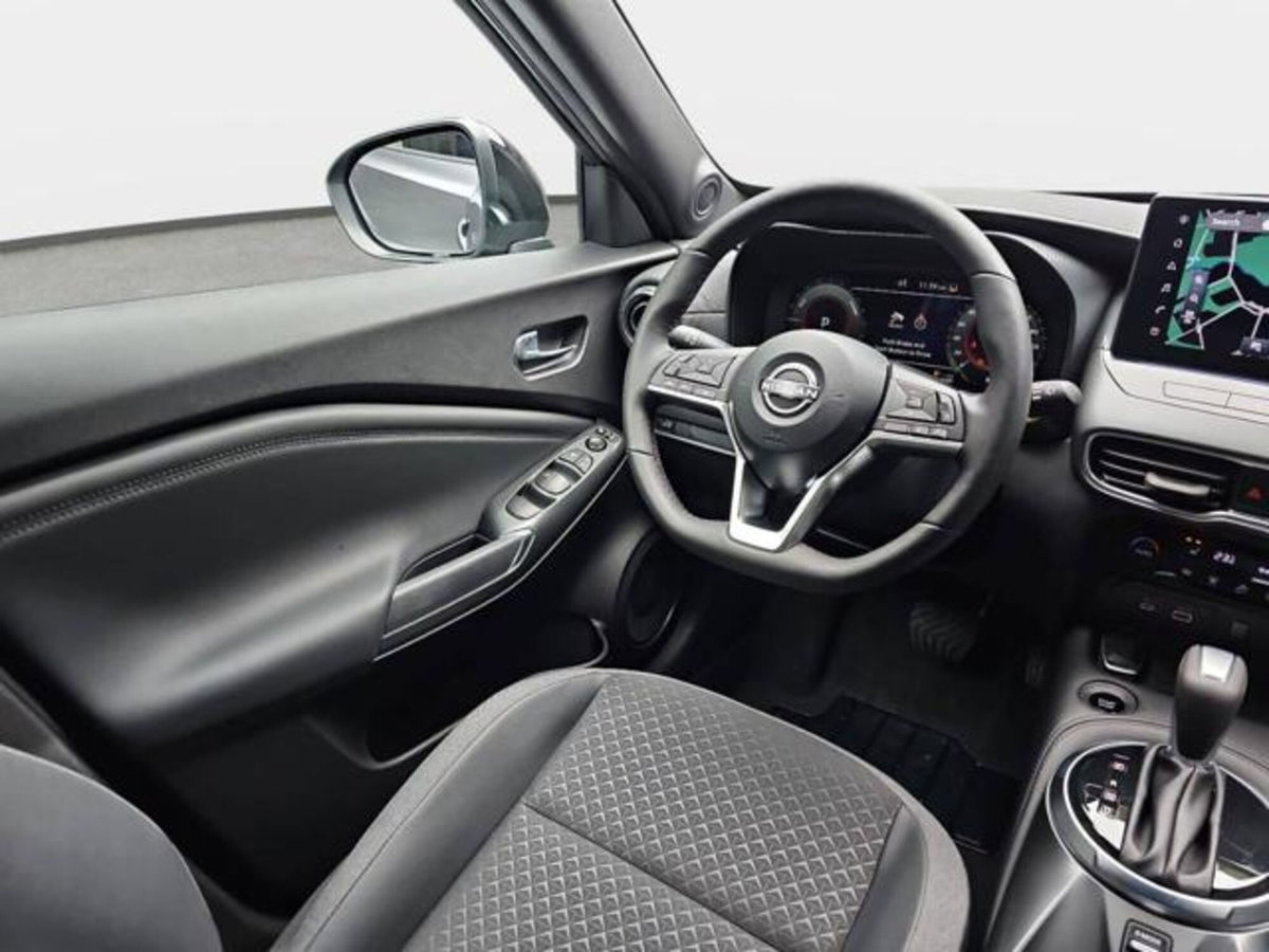 Nissan Juke 1.6 hev N-Connecta (15)
