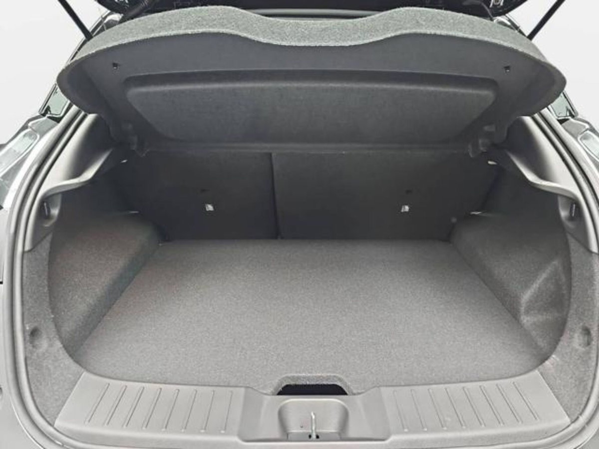 Nissan Juke 1.6 hev N-Connecta (16)