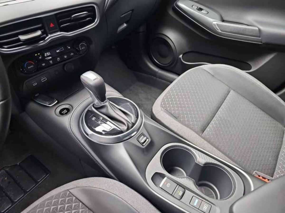 Nissan Juke 1.6 hev N-Connecta (2)