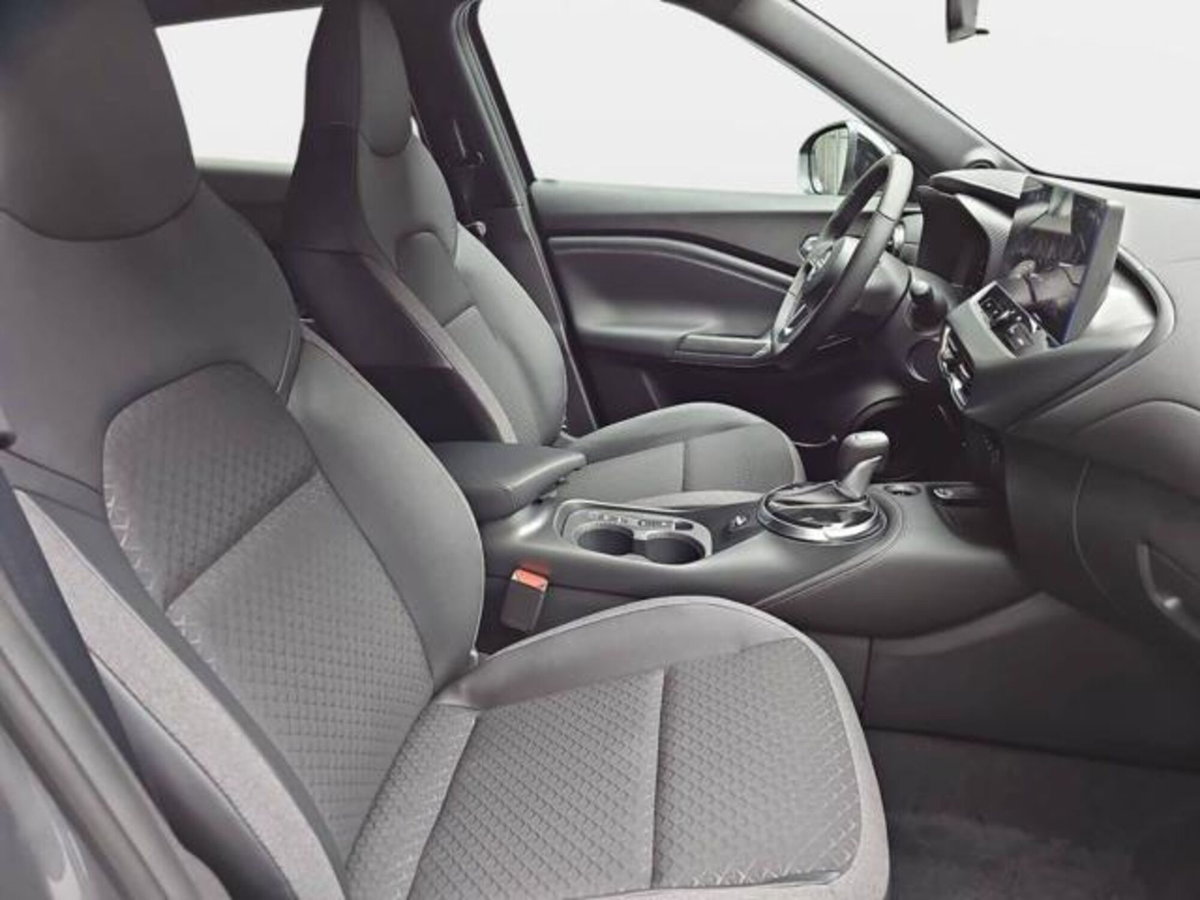 Nissan Juke 1.6 hev N-Connecta (7)