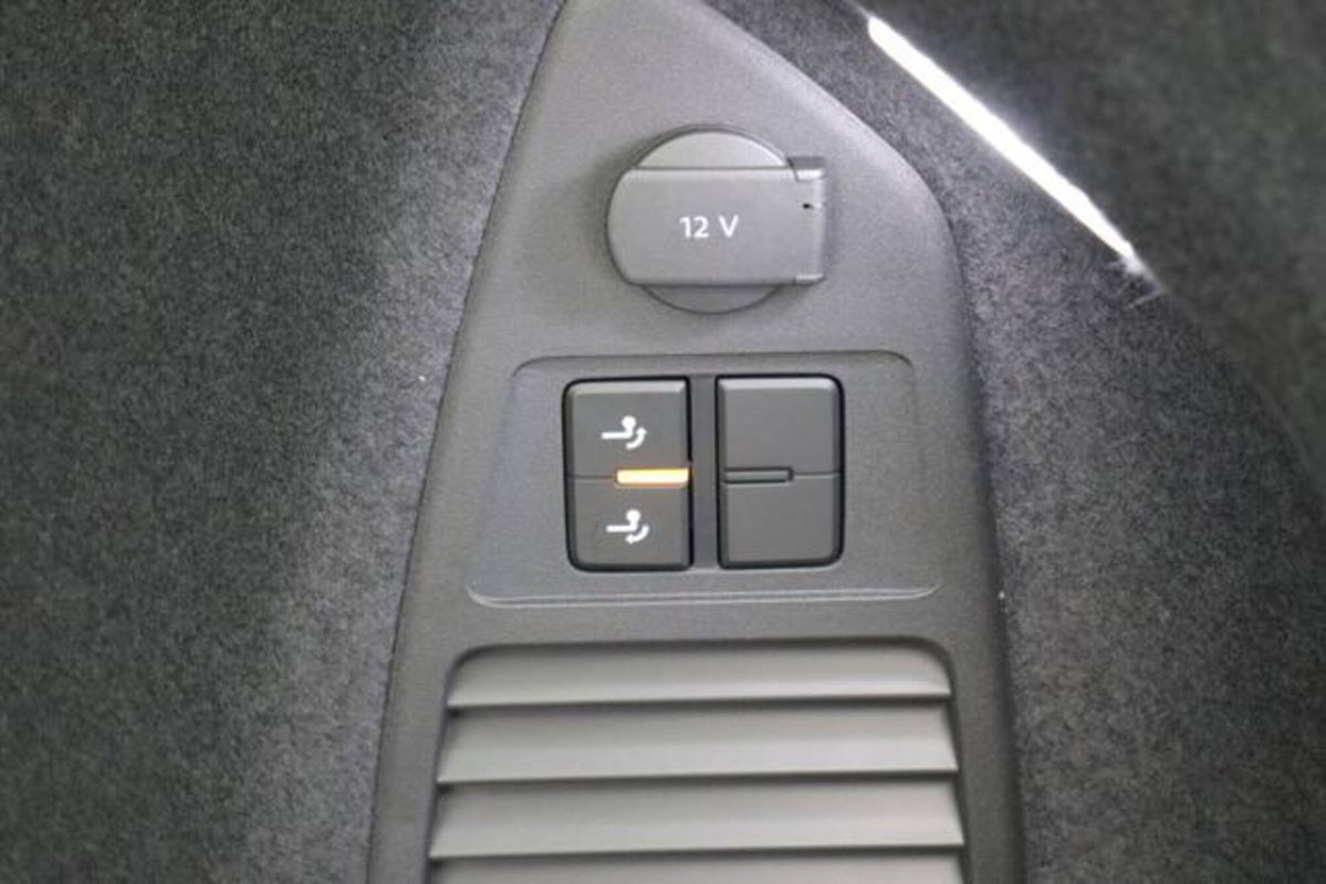 Volkswagen Touareg 3.0 V6 tdi scr R-Line Final Edition 286cv auto (17)