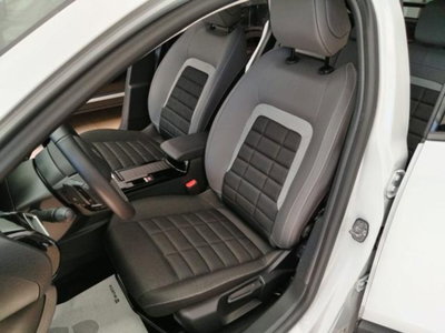 Citroen C4 1.2 puretech Plus s&s 130cv eat8 (4)